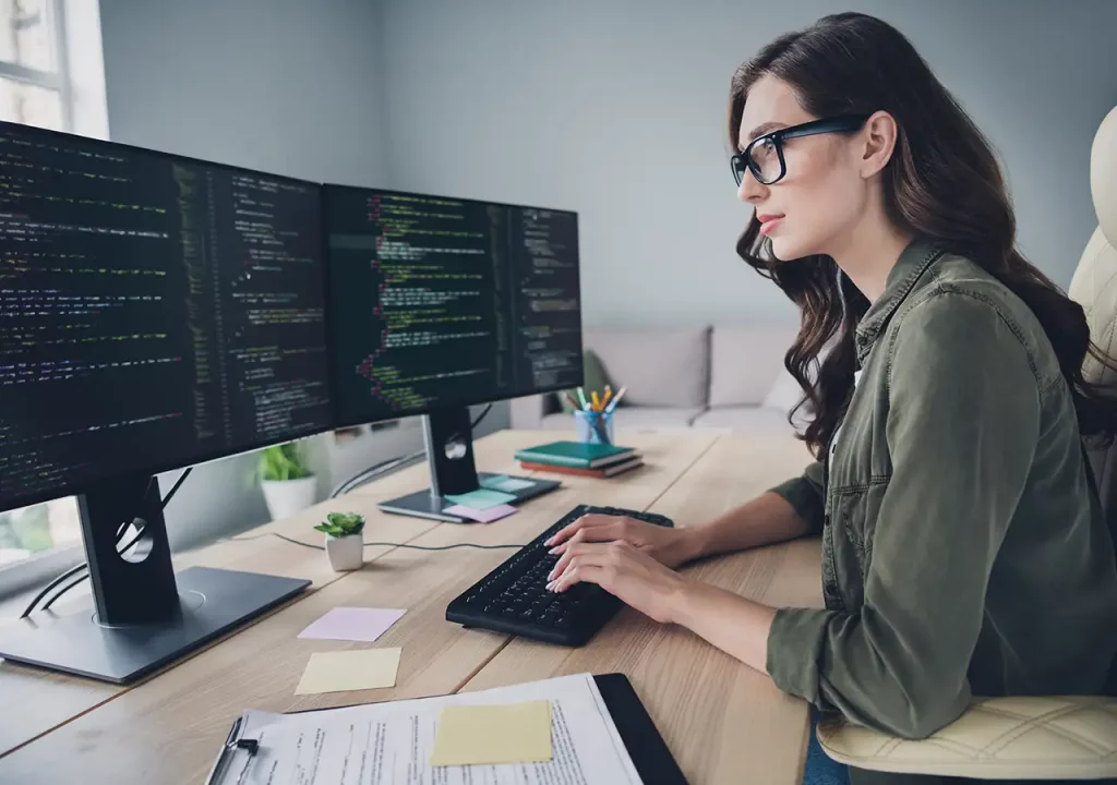 Administratorin beim Coden